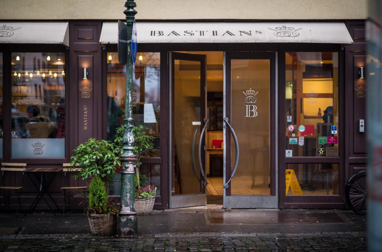 Altstadt Apartment Alisa ดุสเซลดอร์ฟ ภายนอก รูปภาพ
