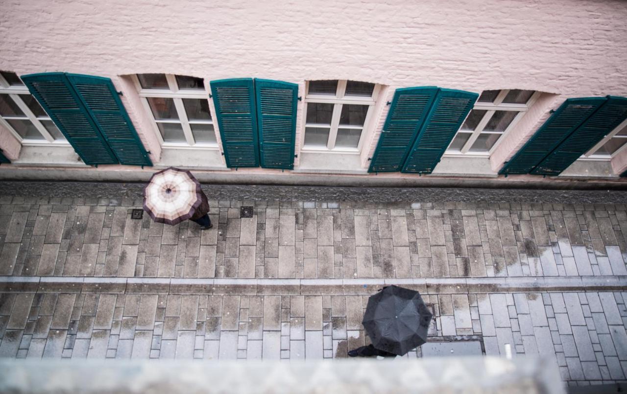 Altstadt Apartment Alisa ดุสเซลดอร์ฟ ภายนอก รูปภาพ