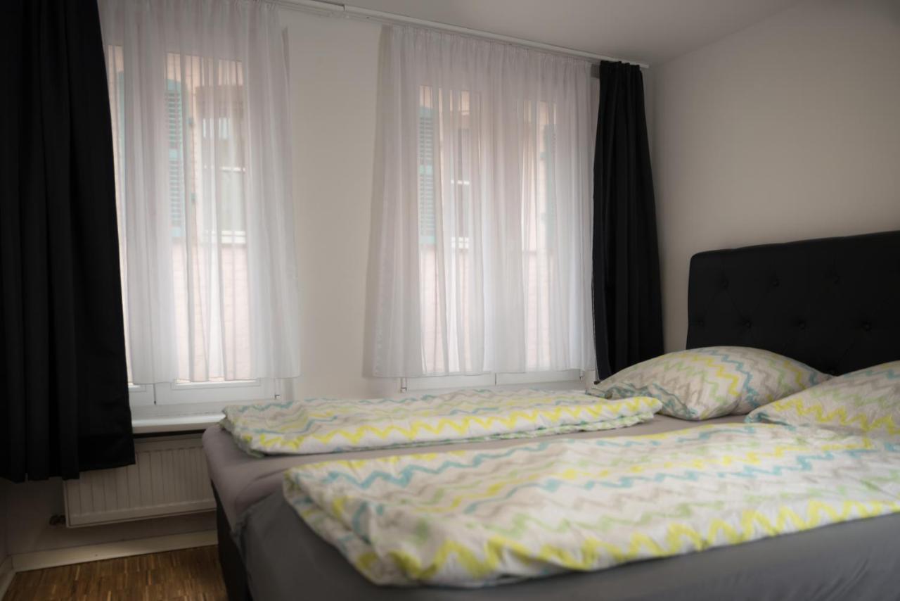 Altstadt Apartment Alisa ดุสเซลดอร์ฟ ภายนอก รูปภาพ