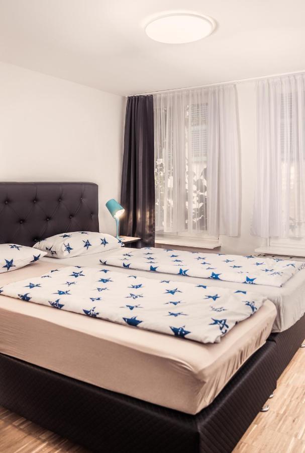 Altstadt Apartment Alisa ดุสเซลดอร์ฟ ภายนอก รูปภาพ